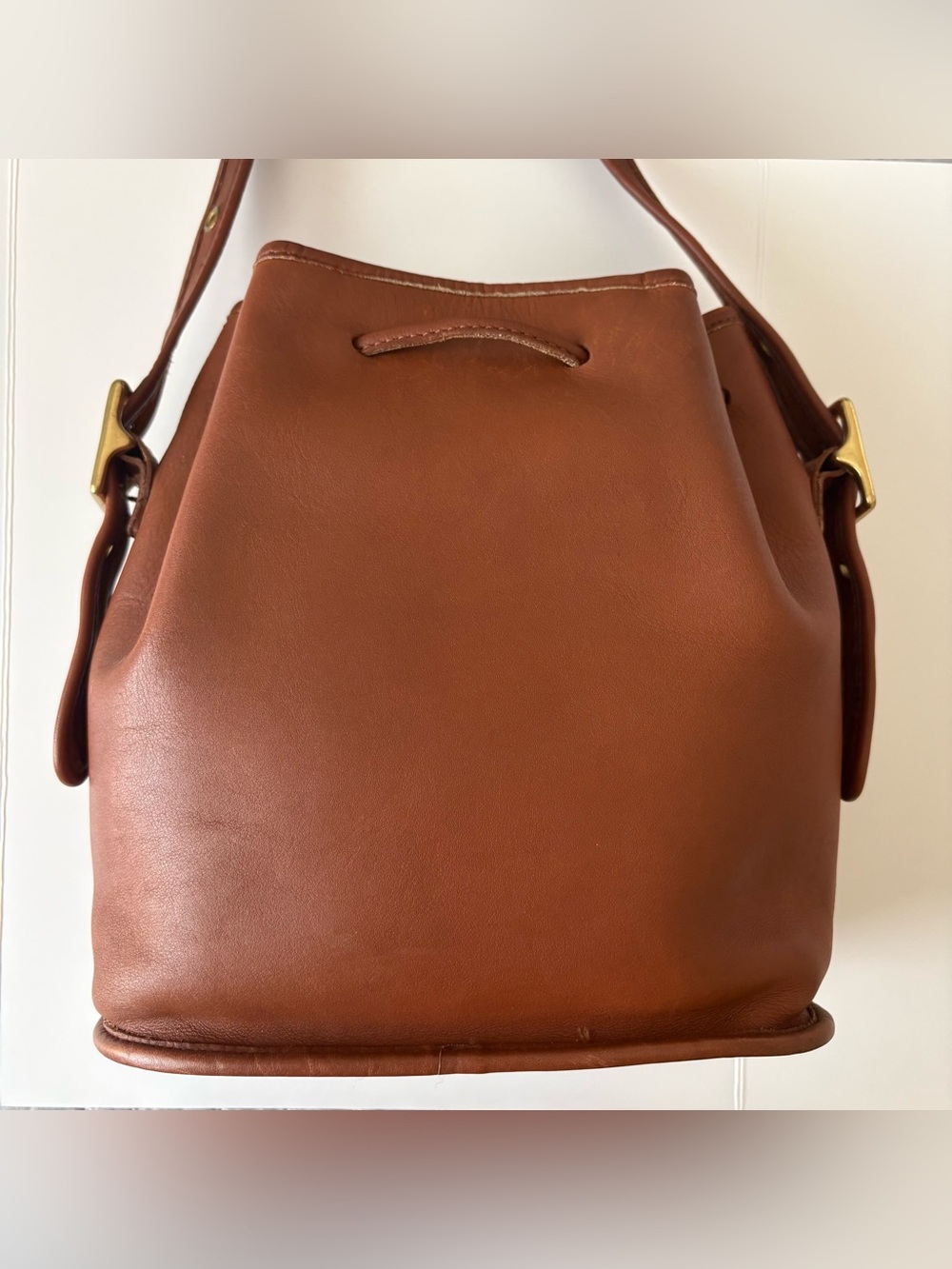 Vintage COACH Lula’s Legacy British Tan Leather Drawstring Bucket Bag - Picture 3 of 9